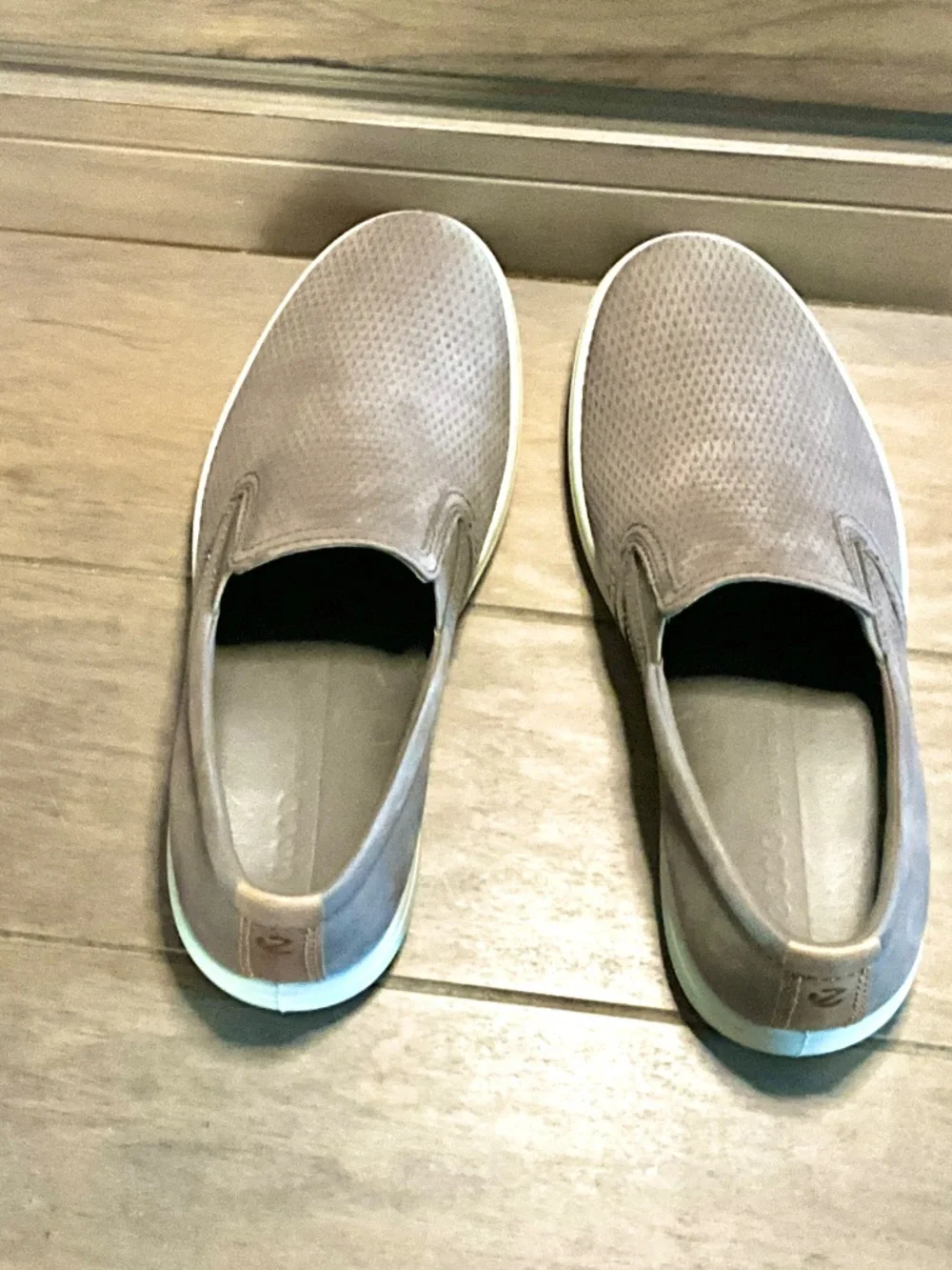 Ecco Soft 7 Slip On Sneaker M 7.5 US/EU41 Taupe Nubuck Leather Elastic Easy On
